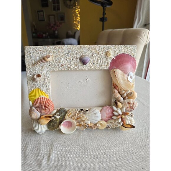 Handcrafted Seashell & Sand Picture Frame With Coastal Design - Picture 1 of 9